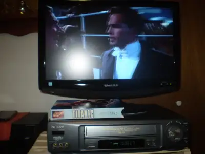 SHARP 4 HEAD STEREO VCR plus SHARP 19" STEREO HDMI TV Great Cond, View more