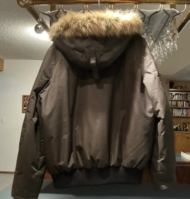 Men’s Winter Bomber Jacket in Men's in Edmonton - Image 3