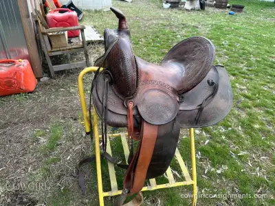 15" Vintage Western Saddle — Trail / Decor, View more