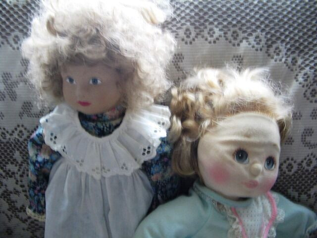 17" MY GIRL DOLL BLONDE CURLY HAIR, CLOTH BODY, DRESS, APRON in Toys & Games in Lethbridge