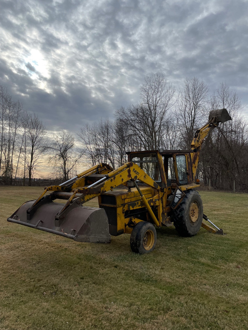 Backhoe Heavy Equipment ChathamKent Kijiji