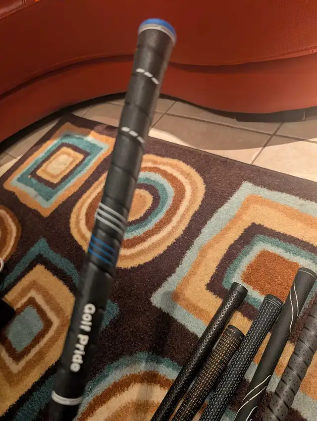 Used King Cobra golf set (right hand) in Golf in Markham / York Region - Image 4