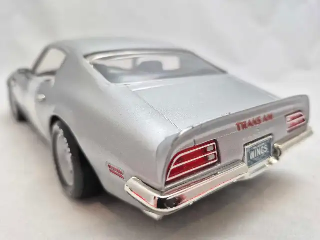 1973 Pontiac Firebird Trans Am SD 455 V8 Shaker Hood Silver 1:18 in Arts & Collectibles in Markham / York Region - Image 3