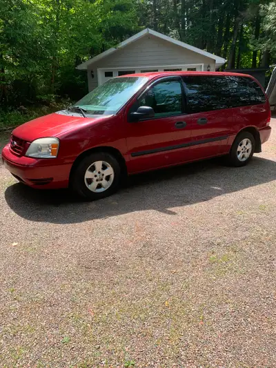 4.2 Liter engine,193,000kms,Well maintained,All service records,Purchased new,SEL trim,P/windows,A/C...