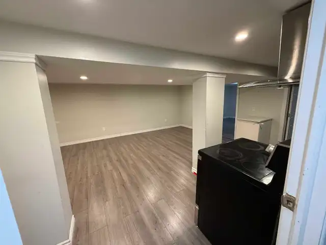 2 Bedroom Basement Apartment - Whitby in Long Term Rentals in Oshawa / Durham Region - Image 5