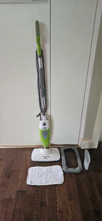 Mop à vapeur pour plancher et tapis