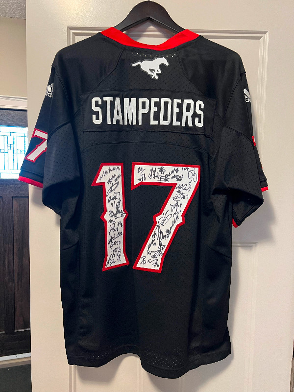 Autographed Calgary Stampeders Jersey For Sale in Football in Calgary