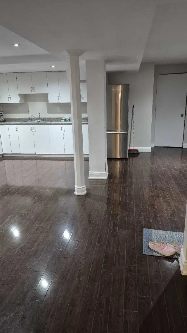 Space available for Parties64960021032835122