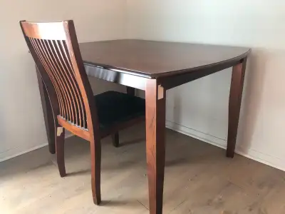 Ding Tabe+1  Chair=$20, View more