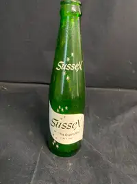 Green Sussex Pop Bottle