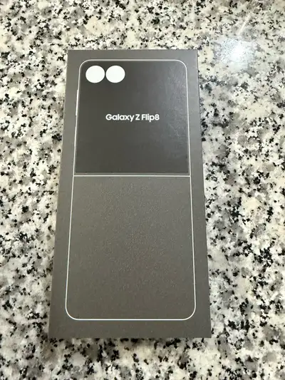 Samsung Galaxy Z Flip6, View more