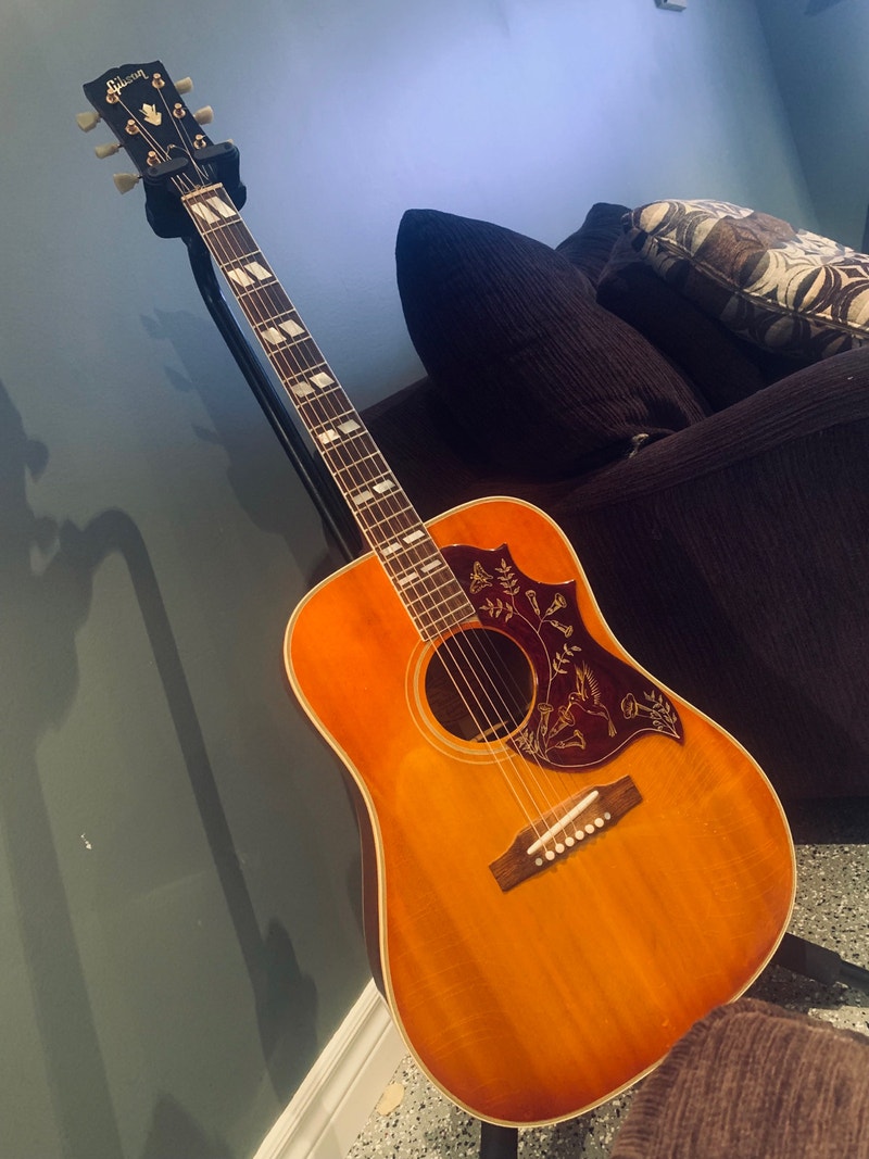 1966 Gibson hummingbird Guitars New Glasgow Kijiji