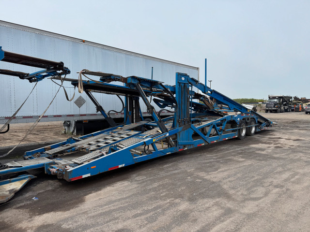 Car carrier in Cars & Trucks in Hamilton - Image 3