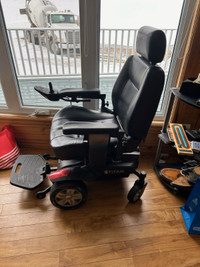 Electric wheelchair w/trailer