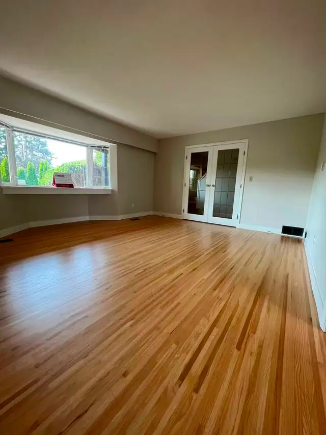 3 Beds 2 Baths House-Richmond, Quilchena