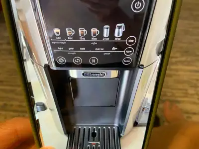 Cafetière DeLonghi, View more