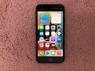32GB Black iPhone 7 (Unlocked), View more