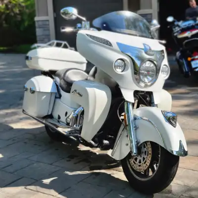 2017 White Smoke Indian Chieftain Added front lower fairings, trunk, mini ape hangers, and upgraded...