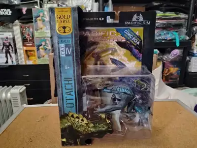 Pacific Rim - Otachi (Kaiju) 4" Action Figure with Comic Book, View more