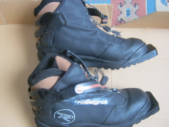 75mm Back Country x-ski boots ROSSIGNOL mod X6 NEW sz 46 dans Ski  à Ville de Montréal - Image 2