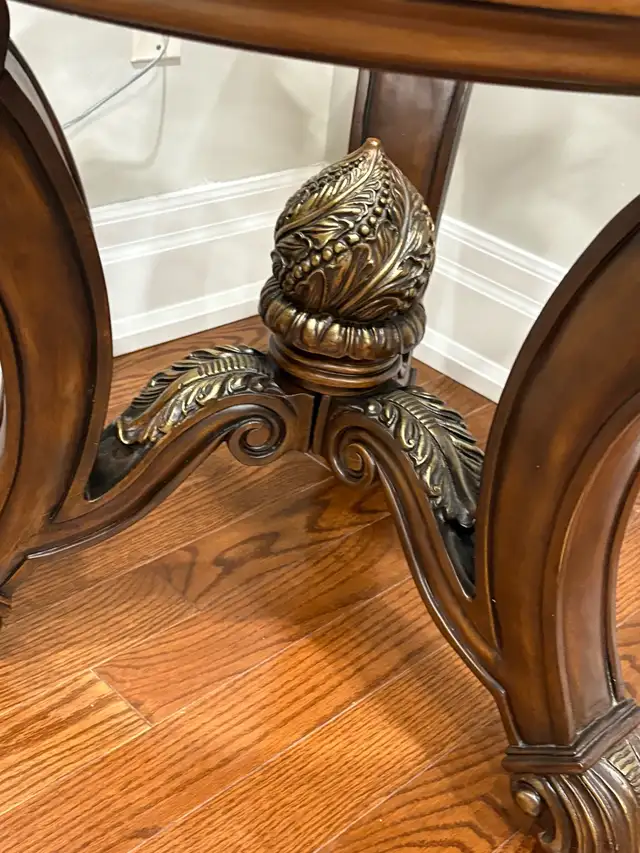 coffee Tables64520000402818124