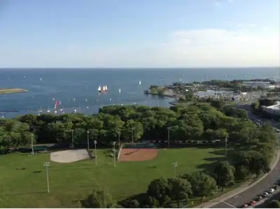 Lake Shore & Fort York Blvd condo with breathtaking lake view!