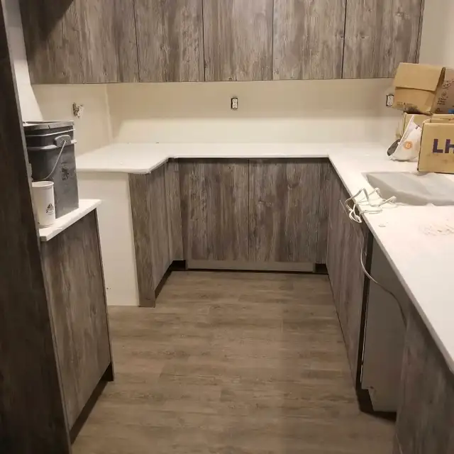 Finish carpenter/ millwork installer62863235046146123