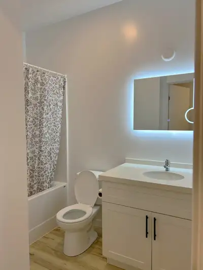 Stunning 2-bedroom, 1-bathroom apartment perfectly located just steps away from a beautiful park! Si...