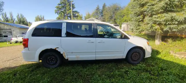 2012 Grand Caravan 540256239491502085