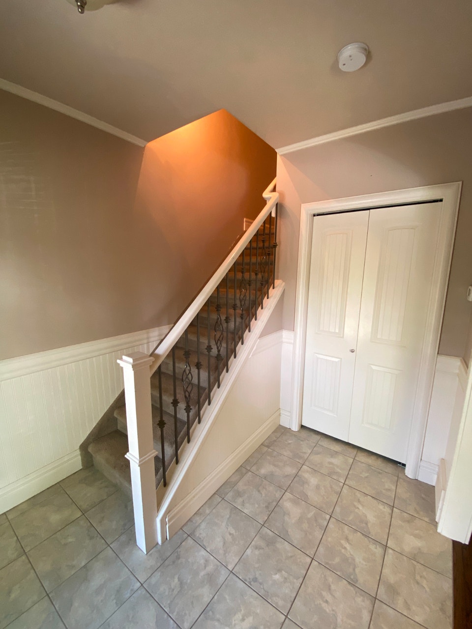 Cozy Nutana Townhouse 2