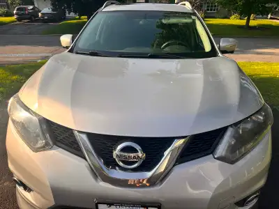 Reliable and practical SUV for sale. Great for daily driving, family use, and Canadian winters. Vehi...