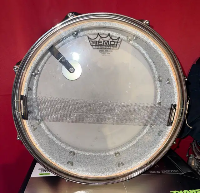 Ludwig 70s Standard Snare in Drums & Percussion in London - Image 6