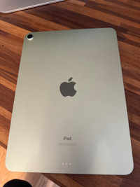 iPad Air 4th Gen 64gb Green AS IS (for parts)