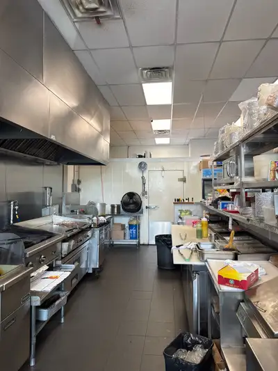 Full time/part time line cook, View more