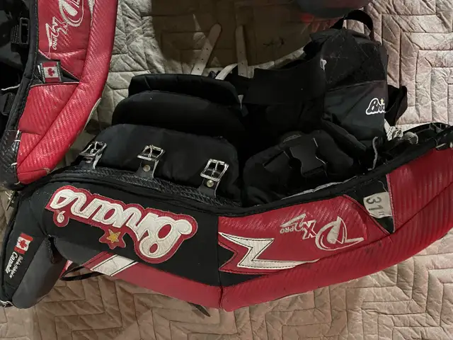 31” Brian’s Goalie Pads in Hockey in Strathcona County - Image 3