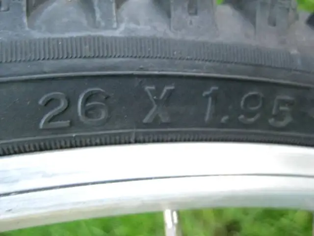 Adult or Teen Size CCM X-Volt 18 Speed 20" Frame Road Bike in Road in Kitchener / Waterloo - Image 6