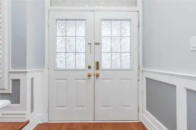 Room available for rent - Immediately