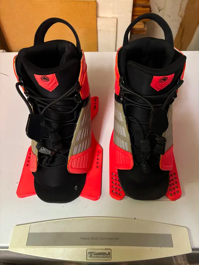 Radar Slalom Ski Boots in Water Sports in Markham / York Region - Image 3