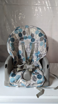 The Safety 1st Recline & Grow 5-Stage Feeding Seat