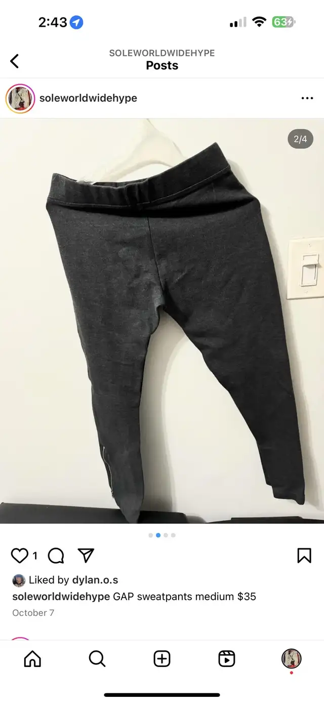 GAP sweatpants medium $35 in Women's - Bottoms in City of Toronto - Image 3