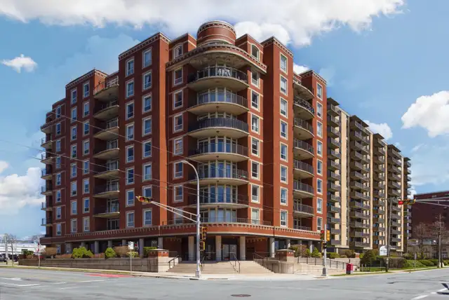 August Only | Furnished Private Room + Private Bathroom in Room Rentals & Roommates in City of Halifax - Image 2
