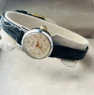 Montre Oris Vintage, View more