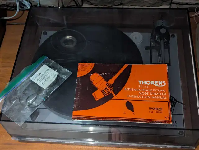 Thorens TD165 stereo turntable  in Stereo Systems & Home Theatre in Ottawa - Image 6