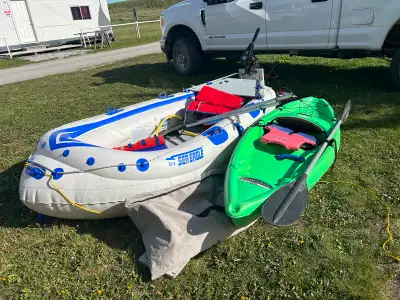 Great for fishing or just cruising on small lakes. All accessories are included. Battery has only 2...