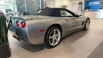 Covertable clean car fax awesome professional sound system Fully loaded , HUD, oil change, new batte...