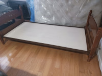 VERY STRONG SOLID ROCK MAPLE SINGLE BED