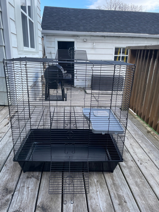 small rodent cage  in Accessories in Belleville - Image 2