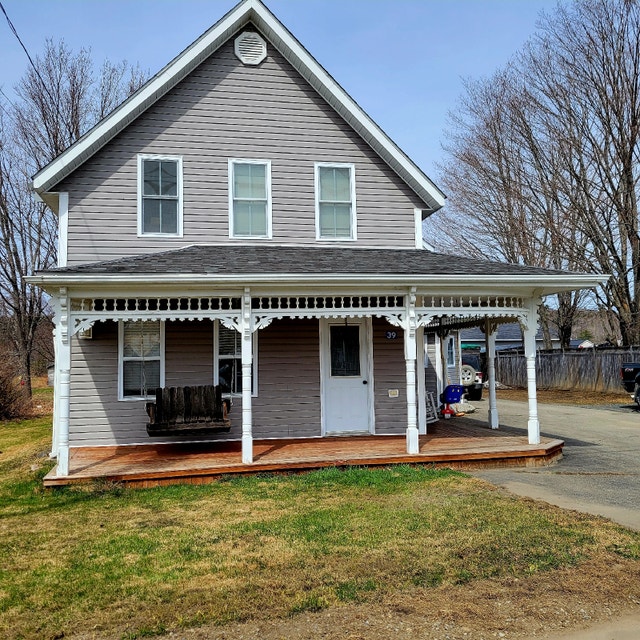 Waterfront property 39 main st Meductic Houses for Sale Fredericton