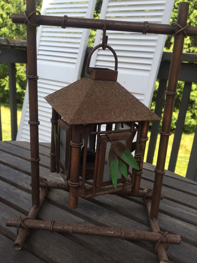 Various Patio and Garden Decor, Lanterns, Plaques dans Mobilier pour terrasse et jardin  à London - Image 4