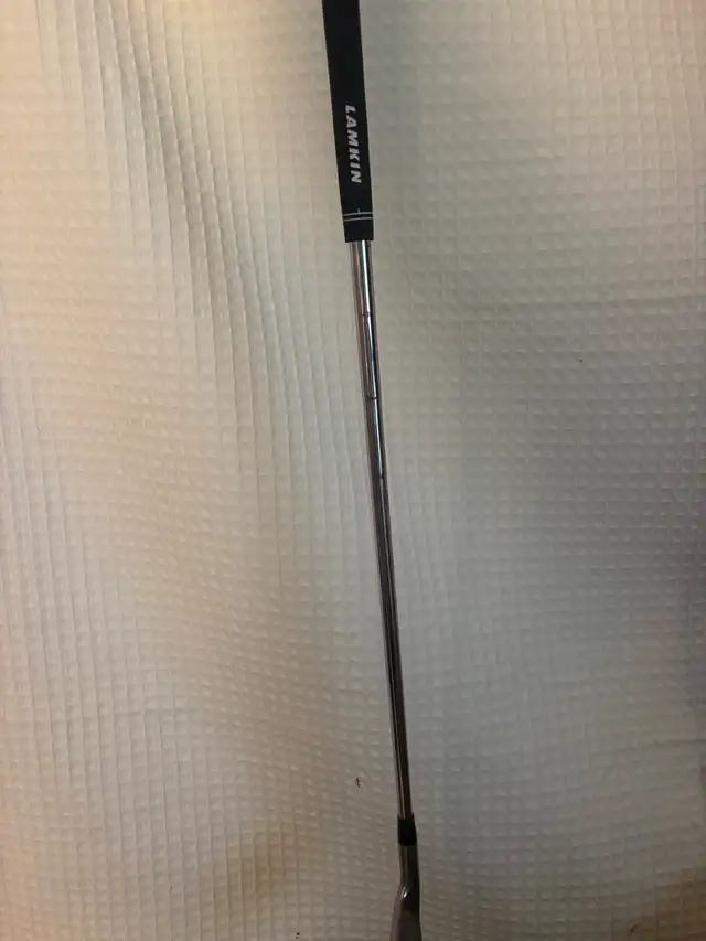 Youth Titleist Right Handed 3 Iron in Golf in Kitchener / Waterloo - Image 5